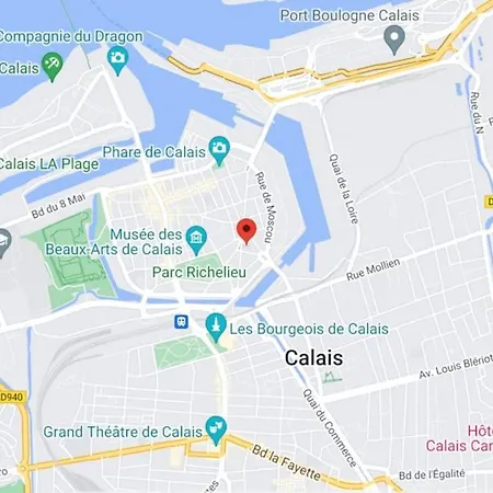 Apartamento Grand De Charme-calais Nord-cour-plage