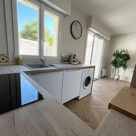 Apartamento Grand De Charme-calais Nord-cour-plage *