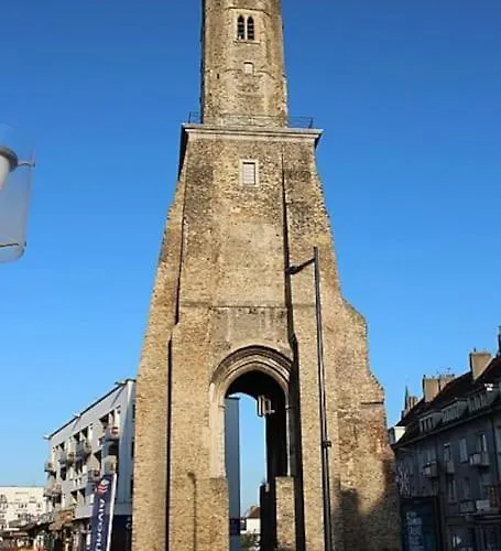 Grand De Charme-calais Nord-cour-plage Καλέ